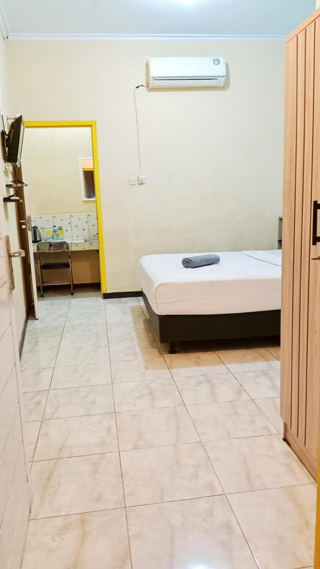 Grand Khalifah Guesthouse Sumbawa Экстерьер фото